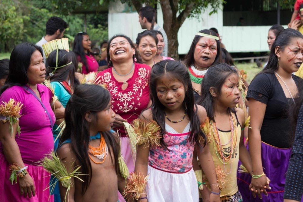 Happy Skiekopai females.