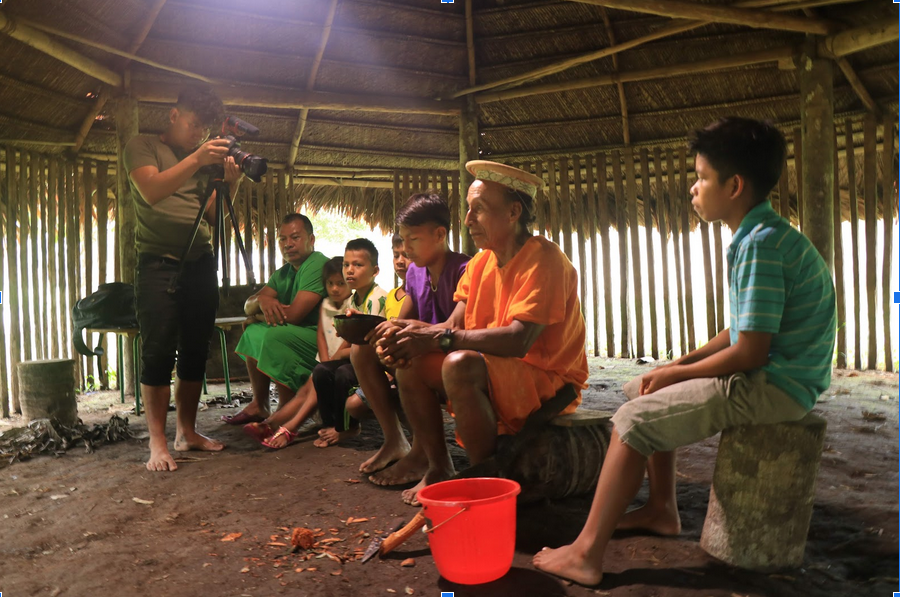 Intergenerational workshop.